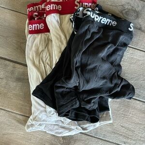 Supreme boxers